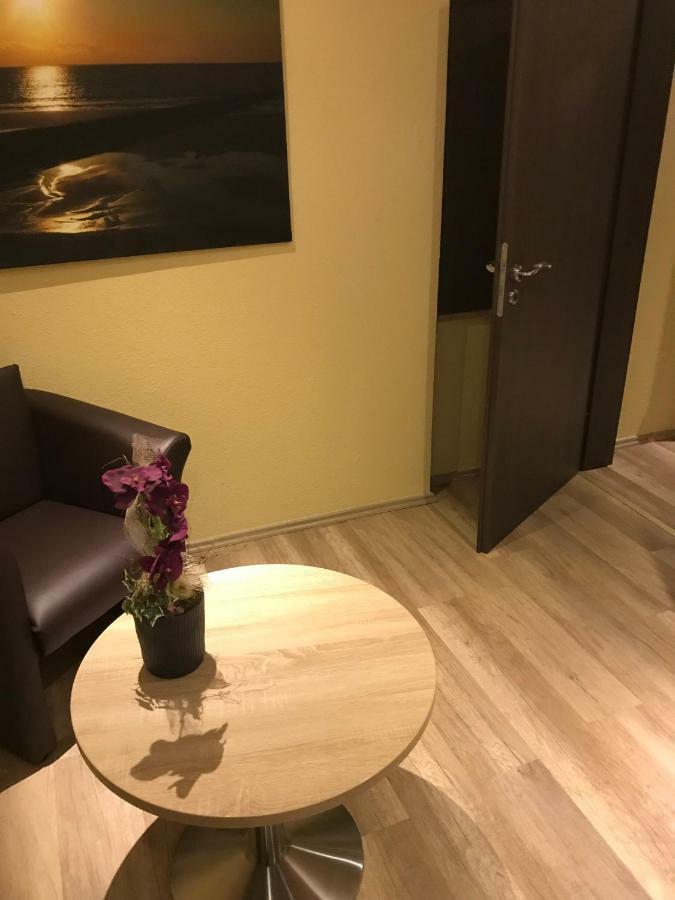 Appartamento Wolthusen Emden Esterno foto